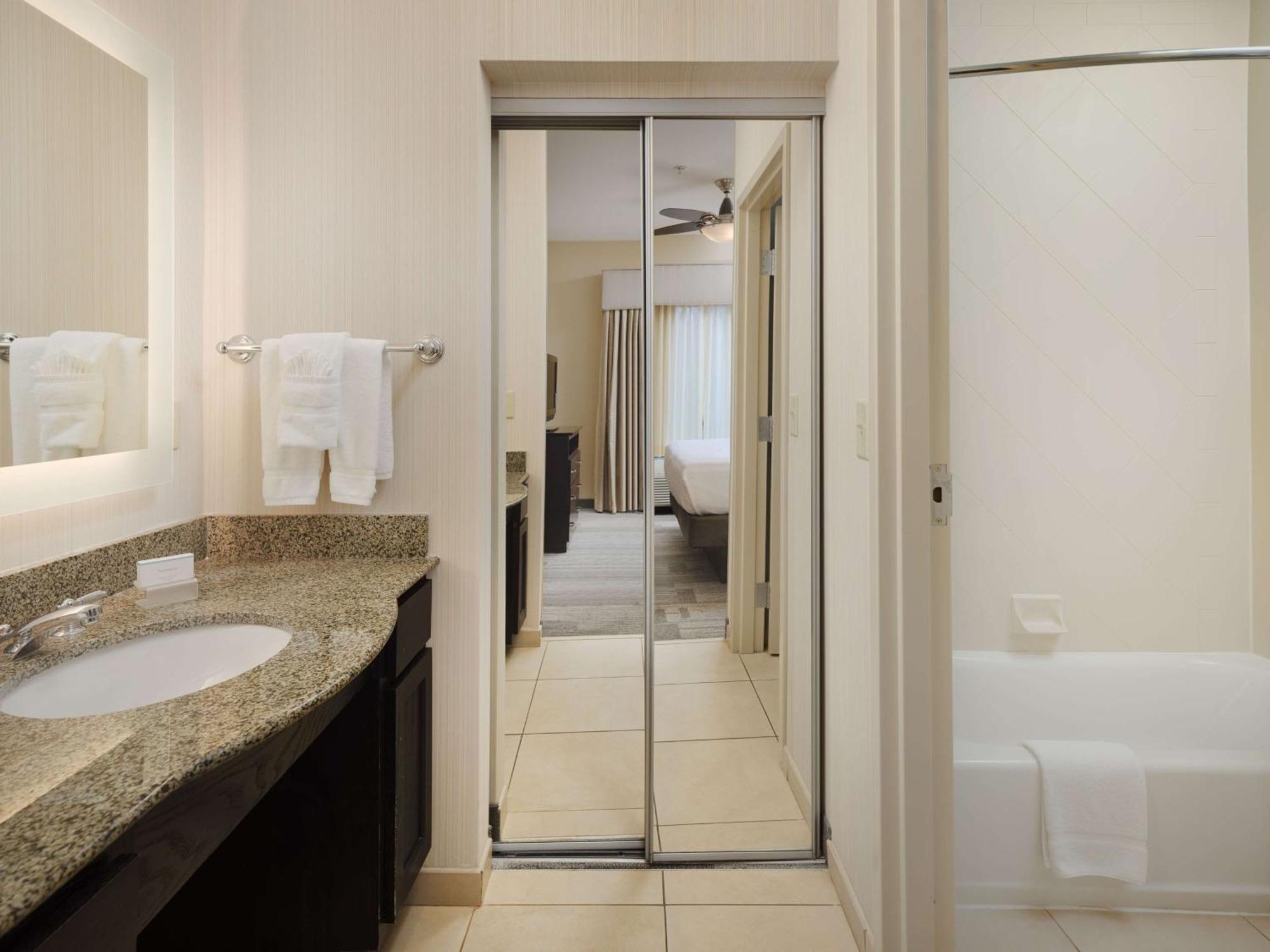 Homewood Suites By Hilton Atlanta Nw/Kennesaw-Town Center Zewnętrze zdjęcie